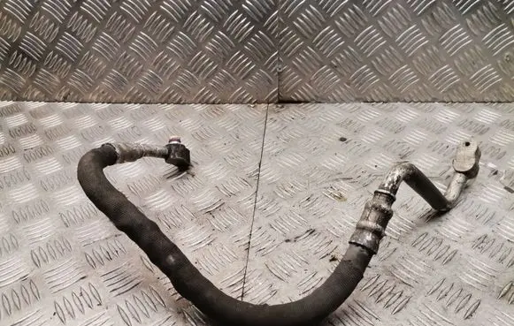 Audi A4 S4 B8 8K Air conditioning (A/C) pipe/hose 8k0260701