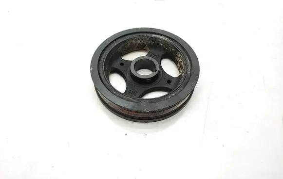 Toyota Avensis T250 Crankshaft pulley 134080R011