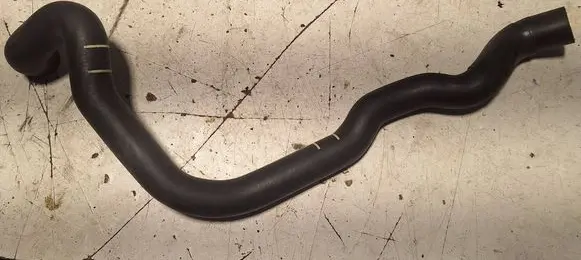 Volkswagen PASSAT B6 Engine coolant pipe/hose 1K0121086AN 120861