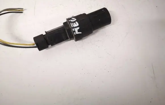 Renault Scenic I Speed sensor (speedometer sensor) 7700414695