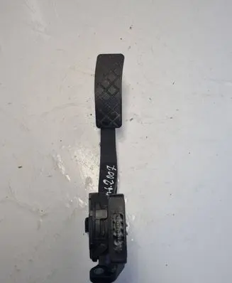Audi A6 S6 C6 4F Accelerator throttle pedal 8K1723523 6PV00950501 19122007
