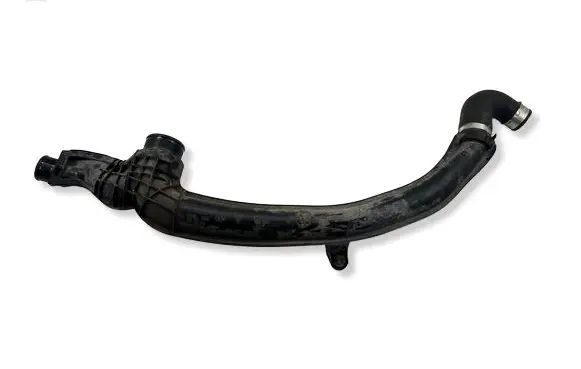 Volkswagen Touareg II Intercooler hose/pipe 7P0145792