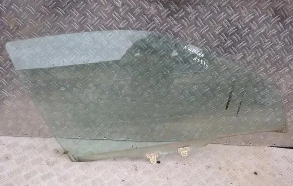 Nissan Almera Front door window glass four-door