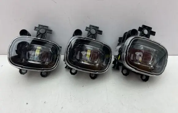 Nissan Juke II F16 Front fog light 261550862R