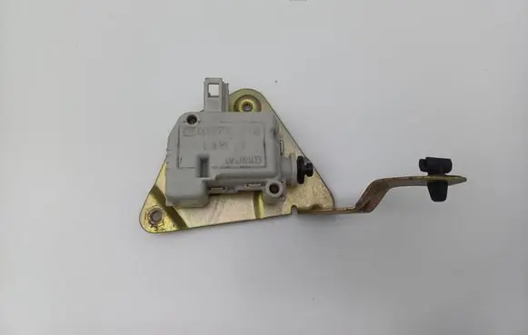 Smart ForTwo I Fuel tank cap lock 0008705V003