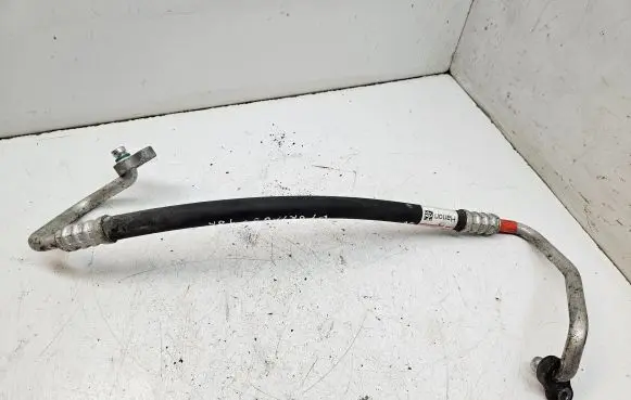 KIA Sportage Air conditioning (A/C) pipe/hose 97762F1000