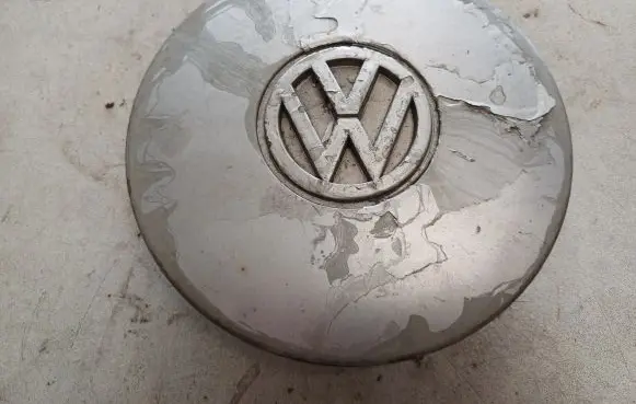 Volkswagen Golf III Original wheel cap 1H0601149H