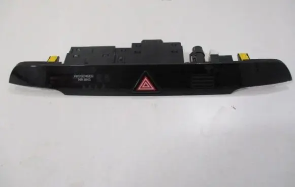 Hyundai Tucson LM Hazard light switch 93700-D7100