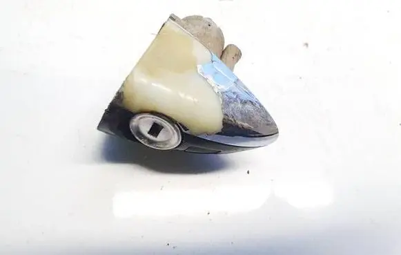 Mercedes-Benz GL X164 Front door lock (next to the handle) 