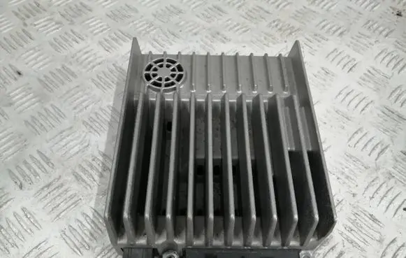 Mercedes-Benz B W246 W242 Sound amplifier A2469003801 BC003888 A1729012100