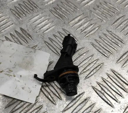 Ford Focus Camshaft position sensor CM5115K073BB