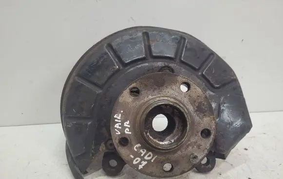 Volkswagen Caddy Front wheel hub