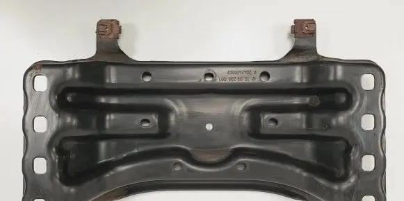 Mercedes-Benz GLK (X204) Gearbox mounting bracket A2042400302