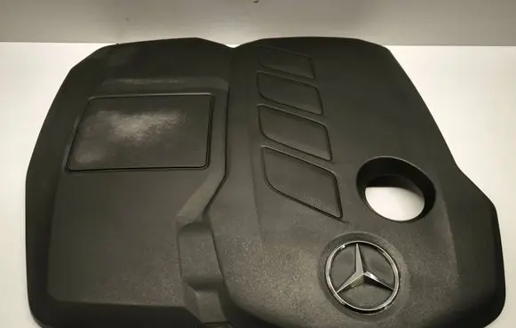Mercedes-Benz E W213 Engine cover (trim) A6540107600