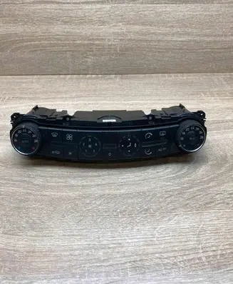 Mercedes-Benz E W211 Climate control unit 2118300385 H24400055010 USED