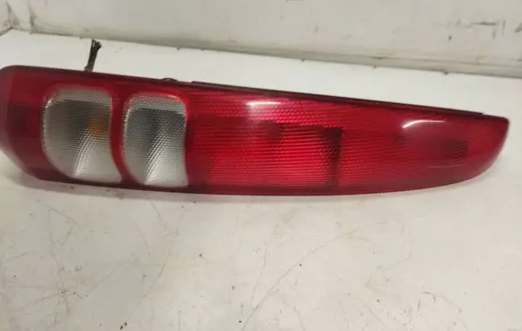 Honda HR-V Rear/tail lights P0003