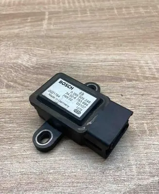 BMW 5 E39 ESP acceleration yaw rate sensor 6753694 0265005248