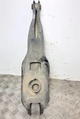 Jeep Cherokee Rear control arm
