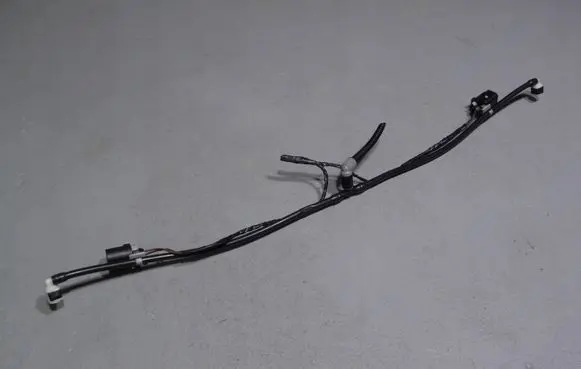 Skoda Octavia Mk2 (1Z) Windshield washer fluid hose 1Z0955667J