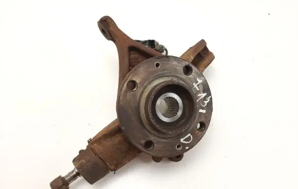Citroen C4 I Front wheel hub