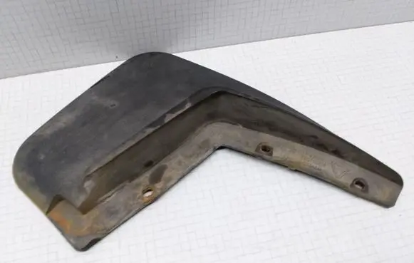 Mitsubishi Space Wagon Other exterior part M2311911 HT169