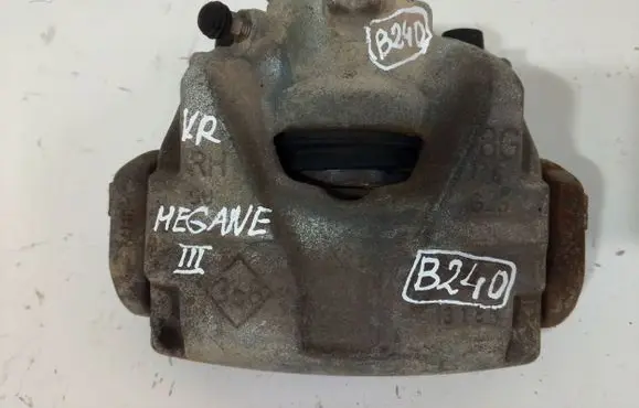 Renault Megane III Front brake caliper 368318N