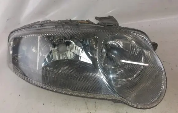 Alfa Romeo 147 Headlight/headlamp