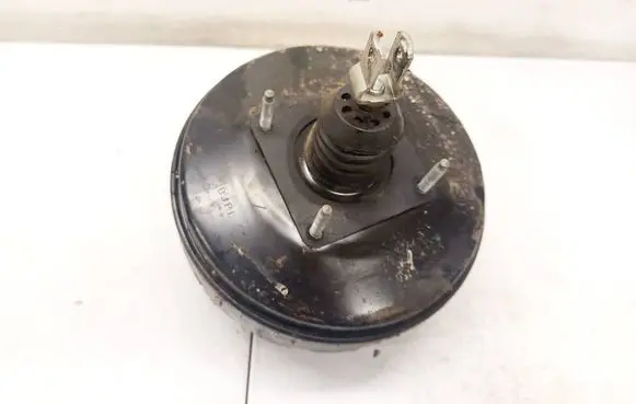 Toyota Avensis T250 Brake booster 4720005170