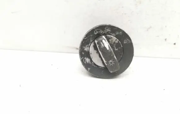 Volkswagen PASSAT B6 Light switch 1K0941431