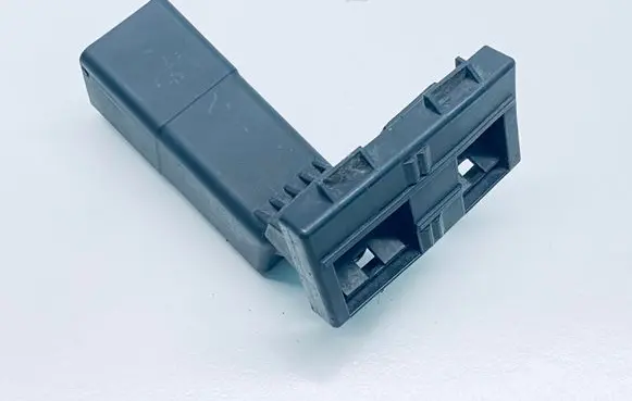 Glow plug pre-heat relay