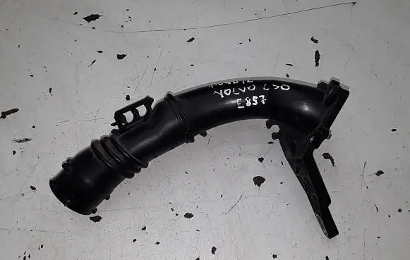 Volvo C30 Air intake hose/pipe av6q9351bc