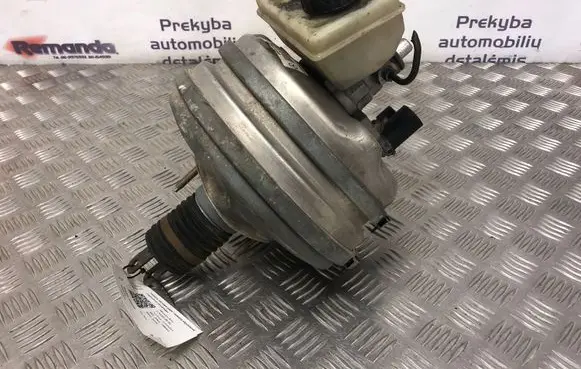 Mercedes-Benz S W220 Brake booster A0054302430