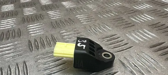 Toyota RAV 4 (XA40) Airbag deployment crash/impact sensor 8983112030