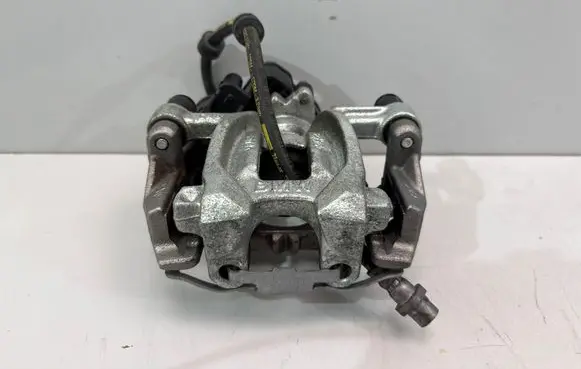 Mini One - Cooper F56 F55 Rear brake caliper 6883026