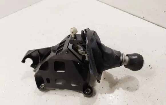 Toyota Verso-S Gear shifter/selector