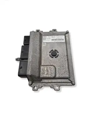 Peugeot 208 I Engine control unit/module 9805321980 130170630