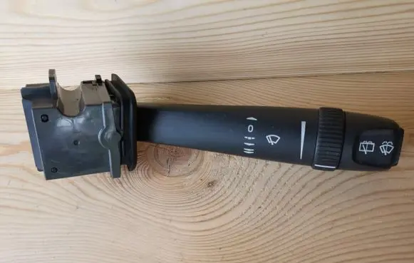 Volvo XC90 Wiper control stalk 8691545 01W12D