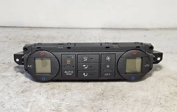 Ford Focus Climate control unit 3M5T18C612AR