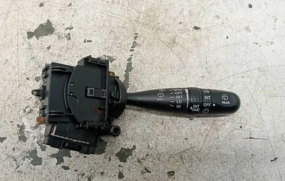 Toyota Corolla E120 E130 Wiper control stalk 173738 02290
