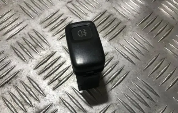 Fog light switch