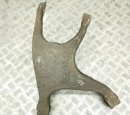 Porsche Macan (95B) Rear upper control arm/wishbone 8R0505312F