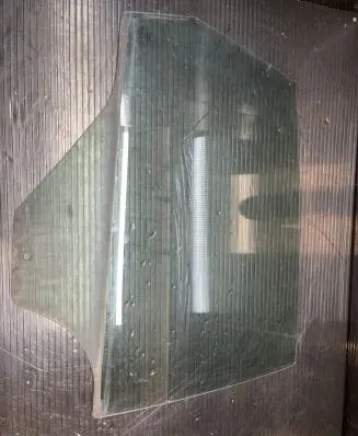 Seat Altea Rear door window glass