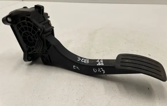 Peugeot 308 Accelerator throttle pedal 9674829180 0871684 86ET34