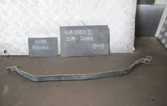 KIA Ceed Fuel tank mounting bracket 
