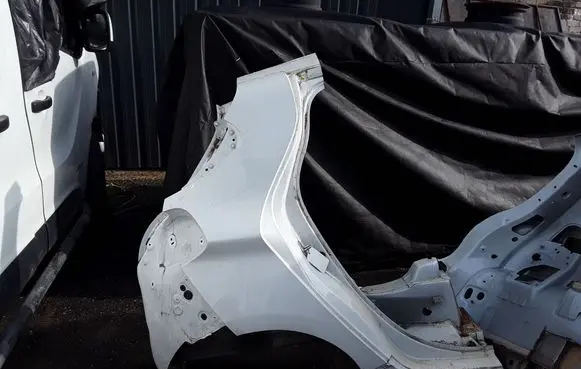 Rear quarter panel