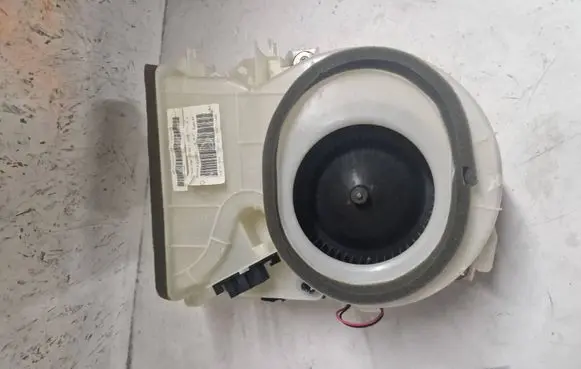 Citroen Berlingo Heater fan/blower 9680430780