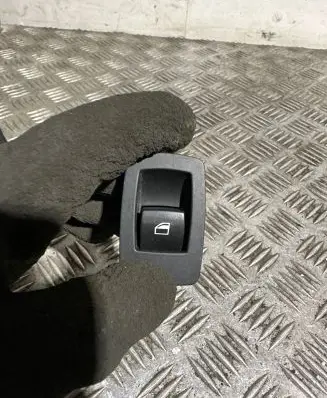 BMW 5 E60 E61 Electric window control switch 6945874