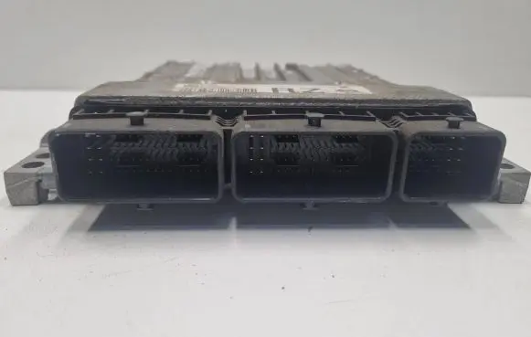 Nissan Qashqai Engine control unit/module 23710BB31A S180067175A 237103610R