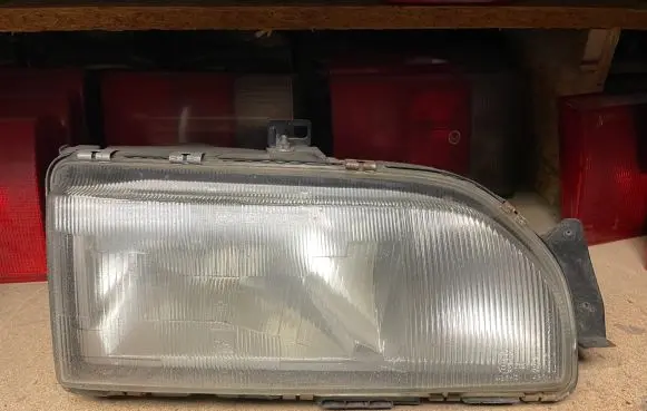 Ford Sierra Headlight/headlamp 87BG13005A2A 87BG13N010AA