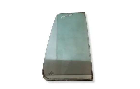 Volkswagen Golf III Rear vent window glass 